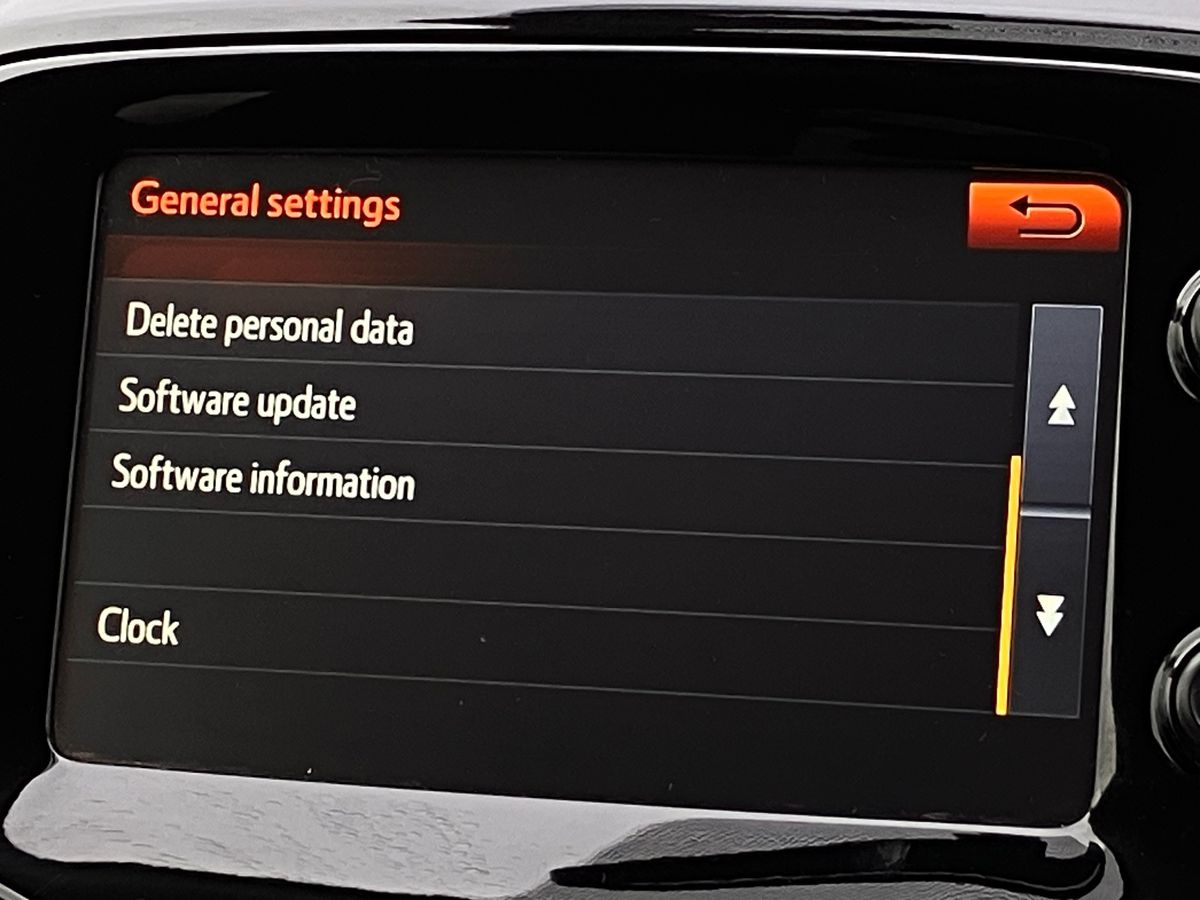 Used Toyota AYGO 2018 for sale - 77542880: Photo 31