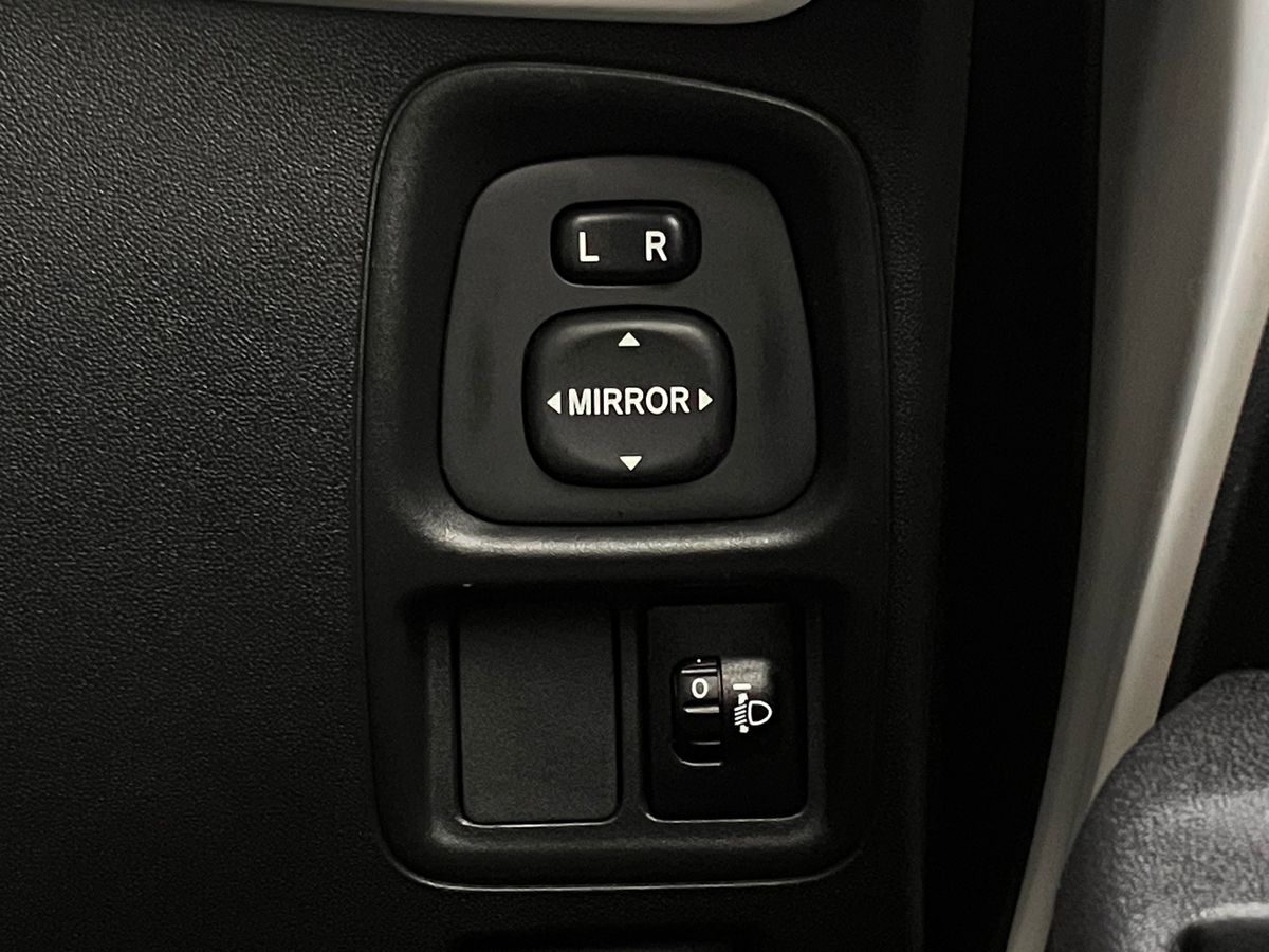 Used Toyota AYGO 2018 for sale - 77542880: Photo 38