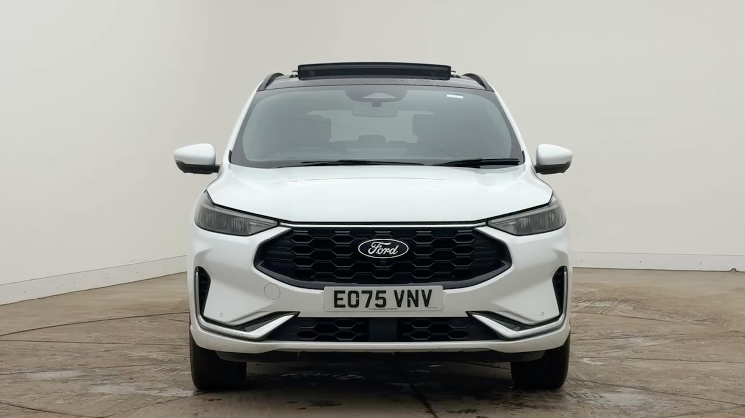 Used Ford Kuga 2025 for sale - 77676772: Photo 3