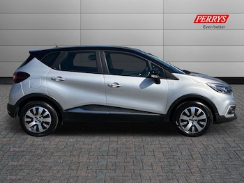 Used Renault Captur 2019 for sale - 75156576: Photo