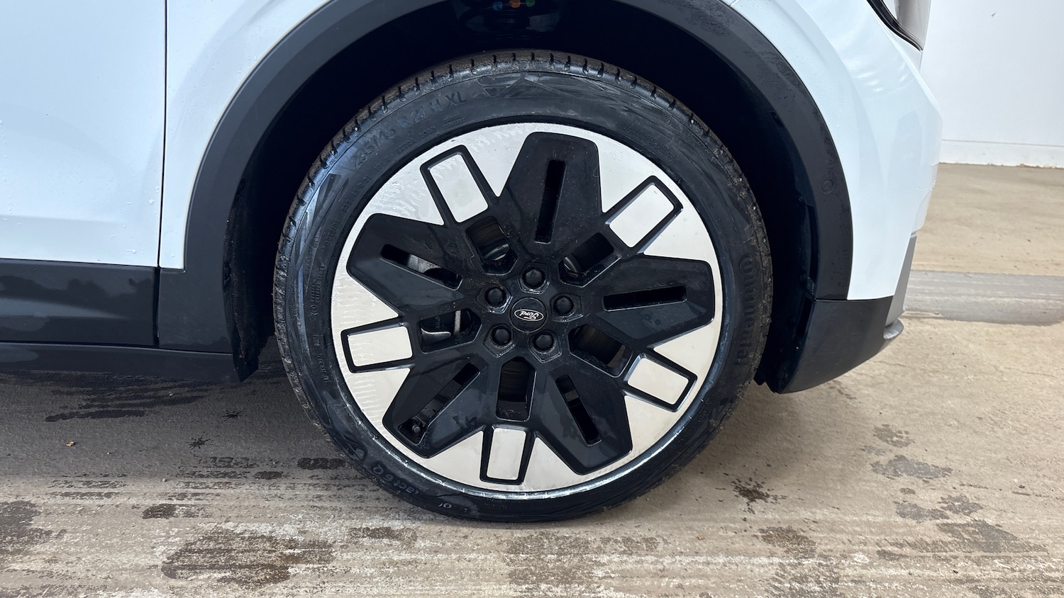 Used Ford Explorer 2025 for sale - 77033817: Photo 7