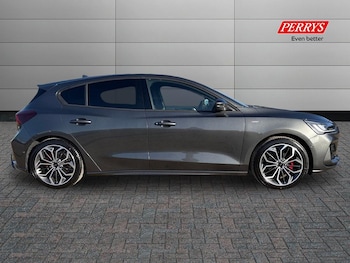 Used Ford Focus 2025 for sale - 77517127: Photo