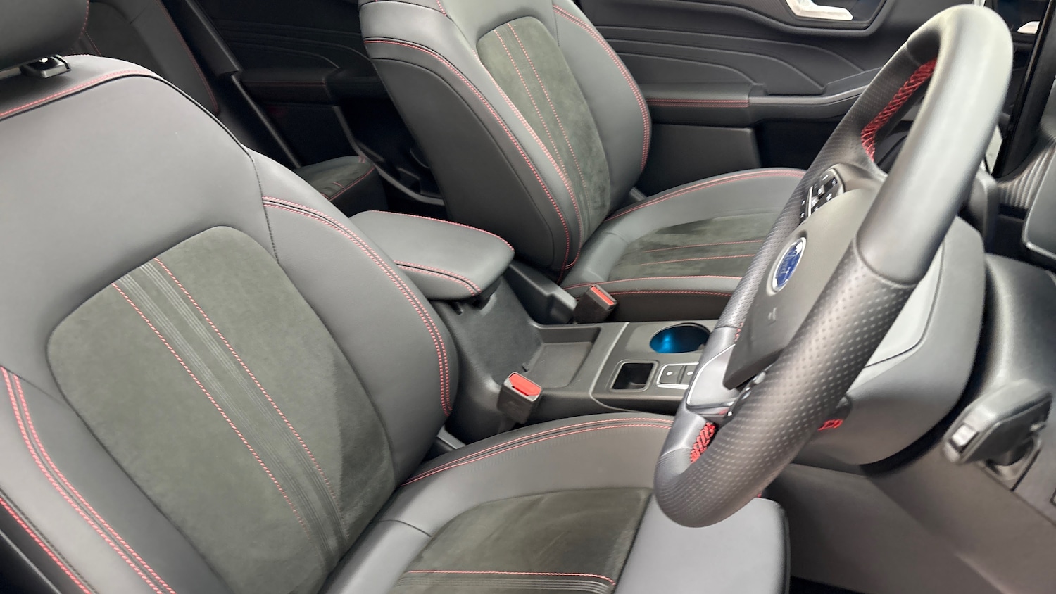 Used Ford Kuga 2025 for sale - 76969359: Photo 20