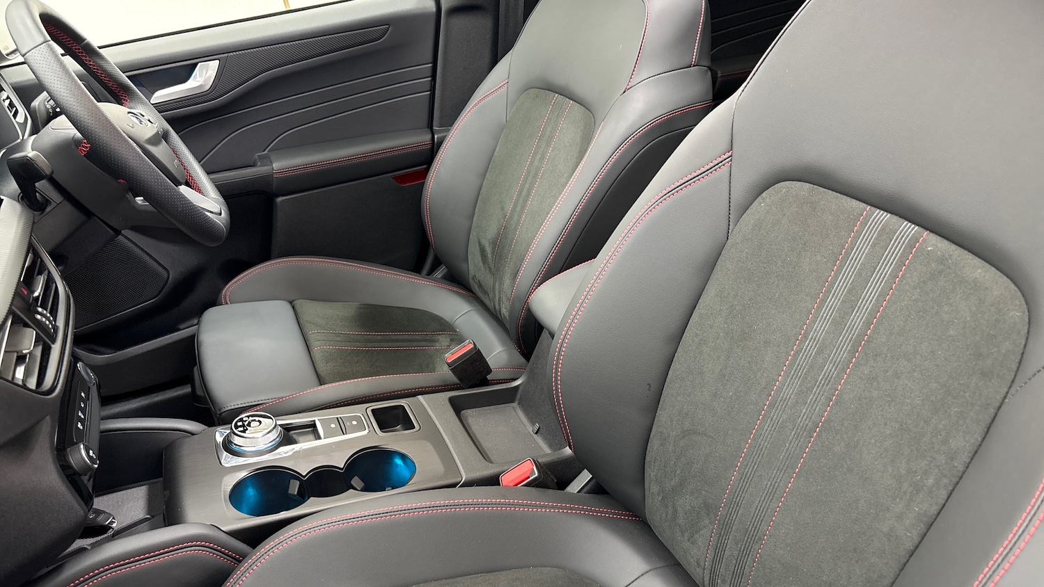 Used Ford Kuga 2025 for sale - 76969359: Photo 21