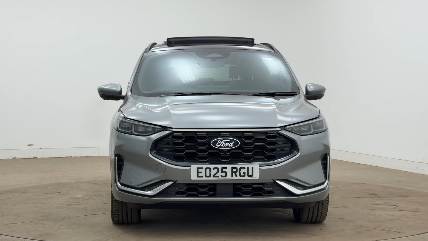 Used Ford Kuga 2025 for sale - 76969359: Photo 3