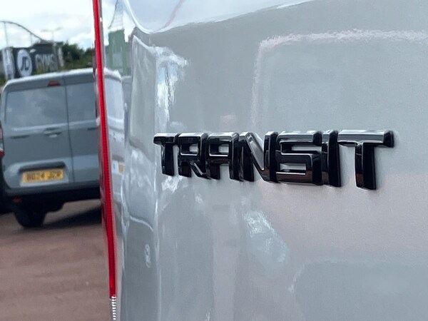 Used Ford Transit 2024 for sale - 75063698: Photo 45