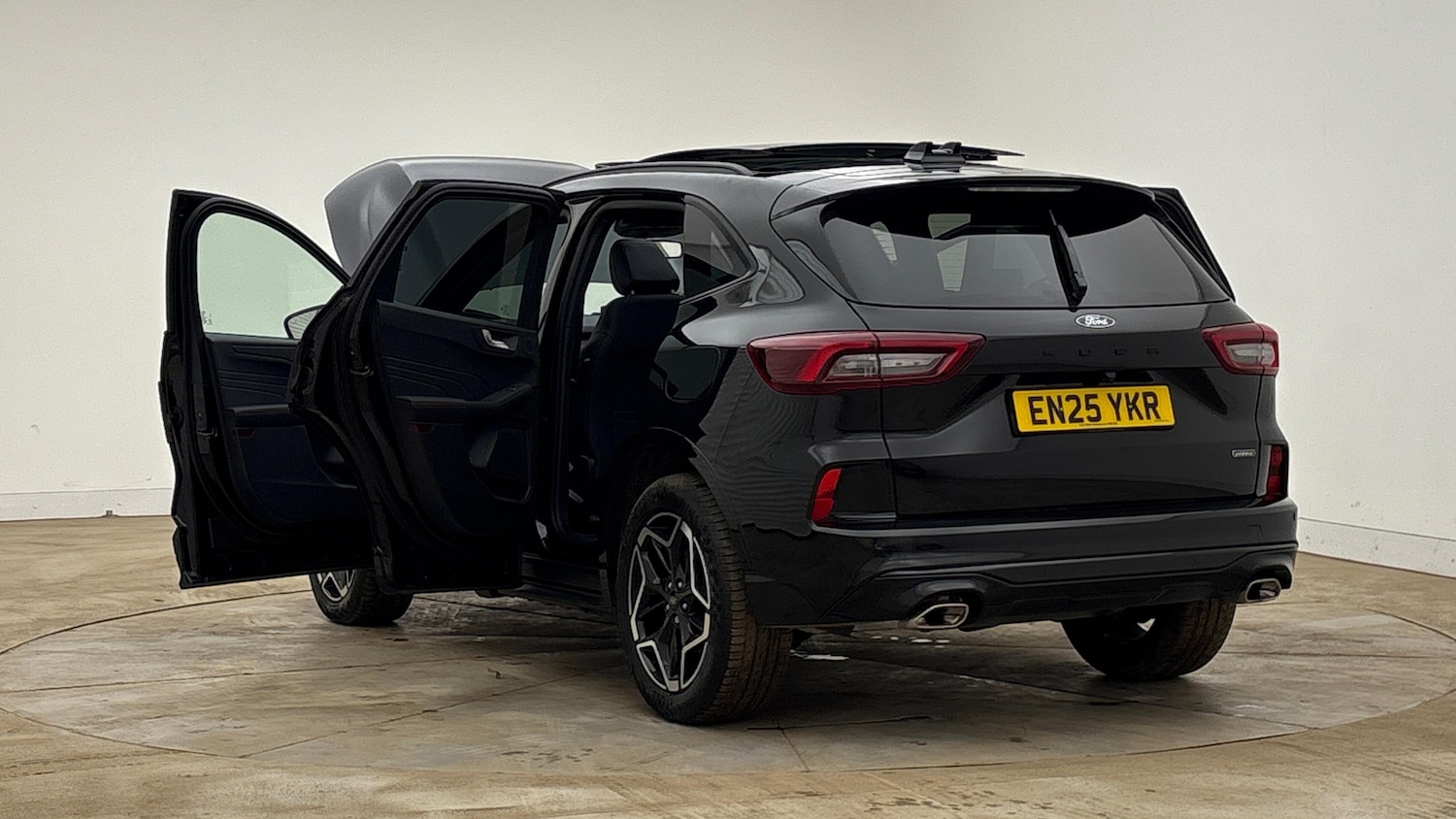 Used Ford Kuga 2025 for sale - 77980383: Photo 9