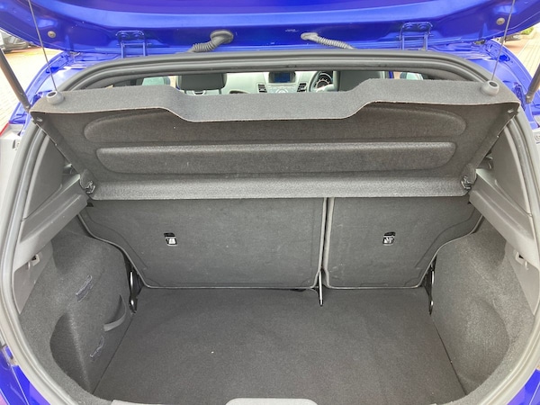 Used Ford Fiesta 2017 for sale - 76263948: Photo 21