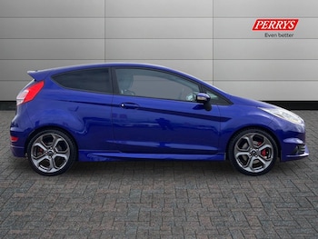 Used Ford Fiesta 2017 for sale - 76263948: Photo 4