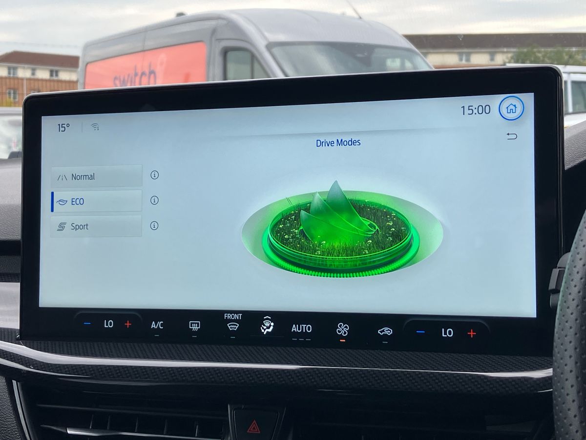 Used Ford Focus 2022 for sale - 76142059: Photo 27