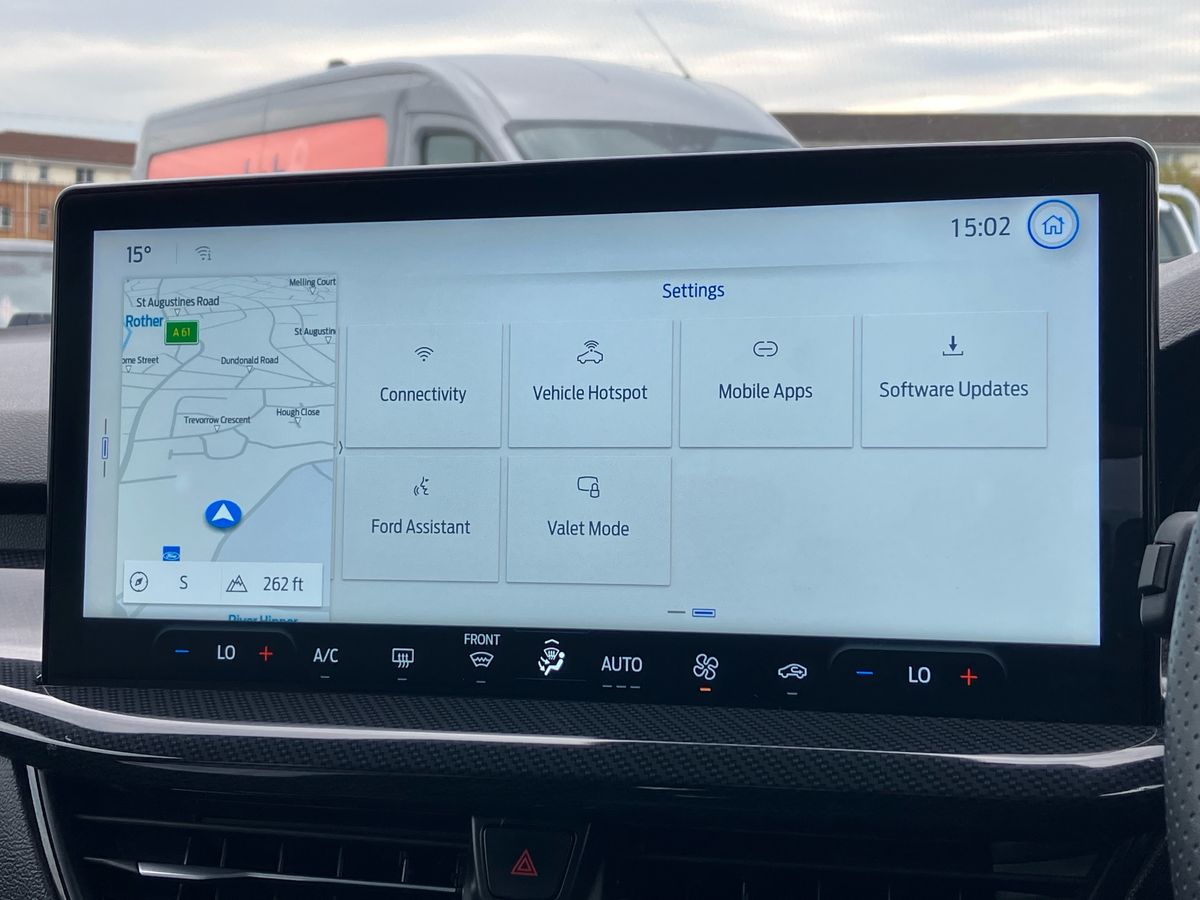 Used Ford Focus 2022 for sale - 76142059: Photo 31