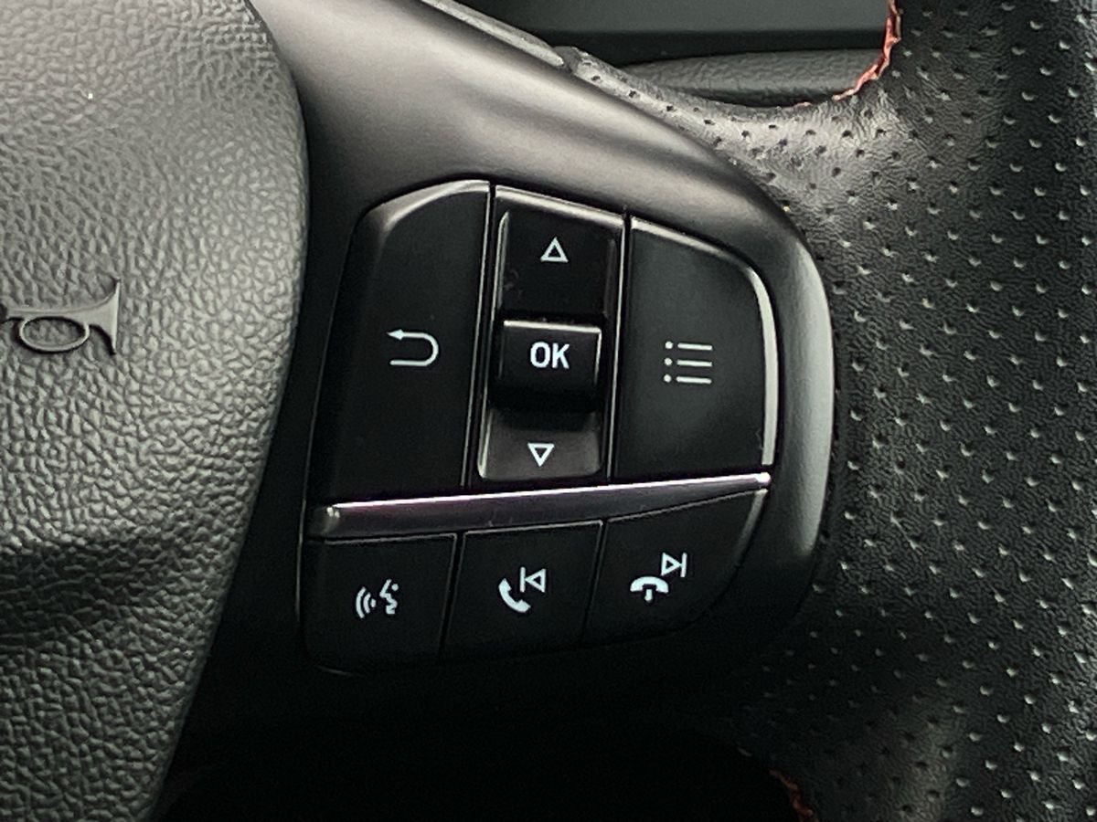 Used Ford Focus 2022 for sale - 76142059: Photo 35