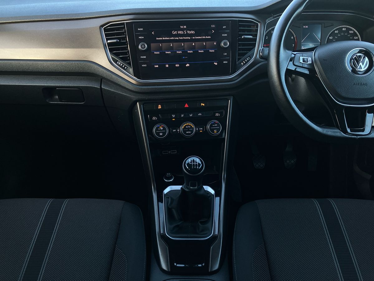 Used Volkswagen T-Roc 2019 for sale - 76792539: Photo 17