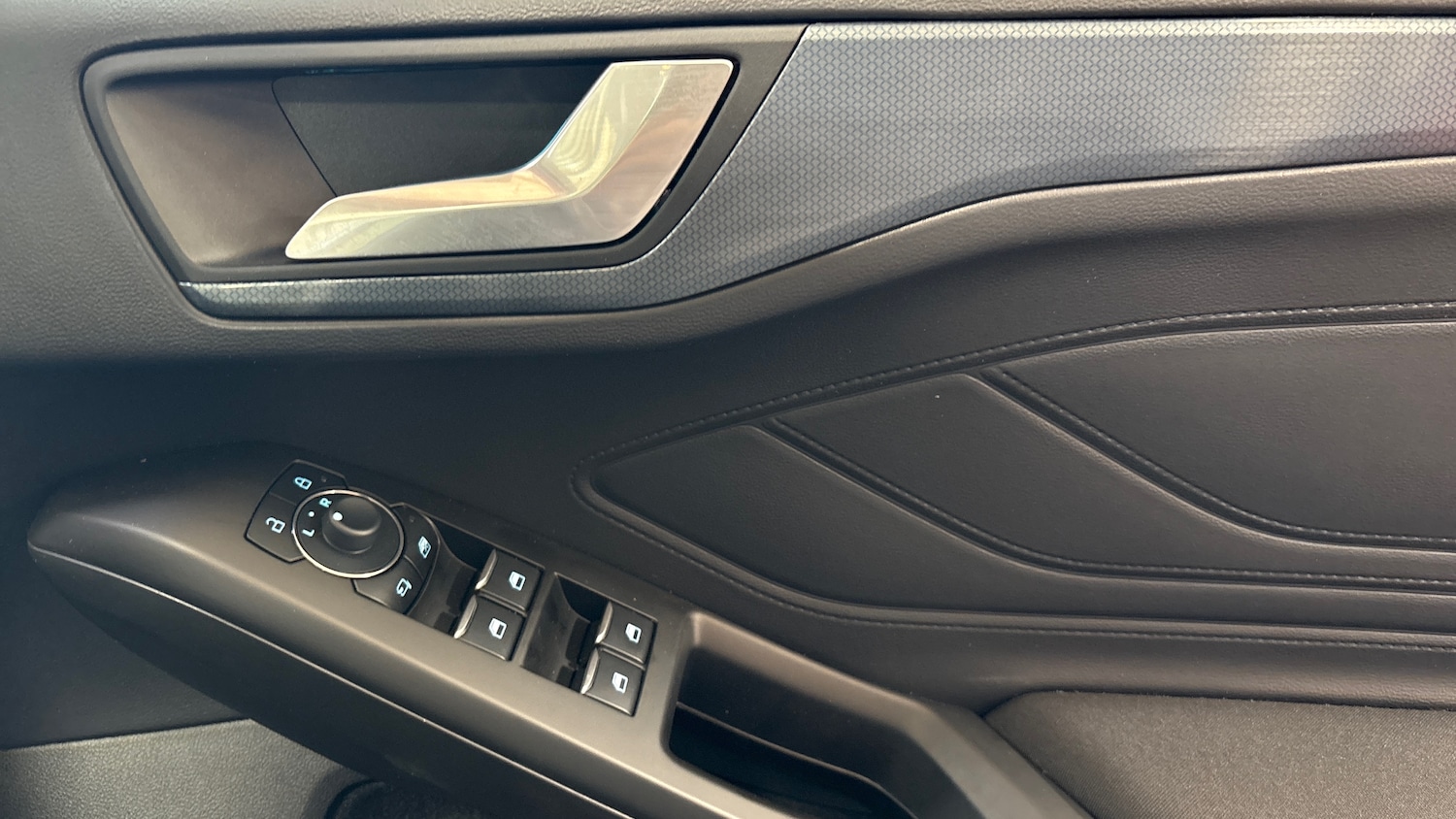 Used Ford Focus 2025 for sale - 76625914: Photo 17