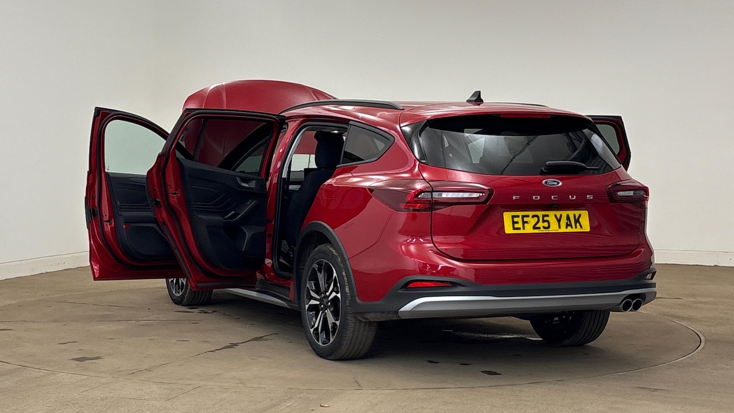 Used Ford Focus 2025 for sale - 76625914: Photo 9