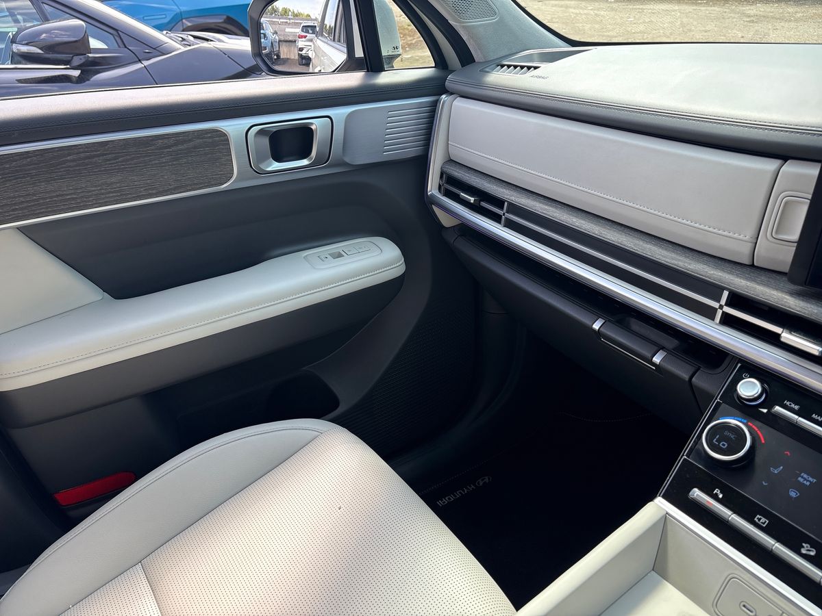 Used Hyundai Santa Fe 2025 for sale - 77125277: Photo 30