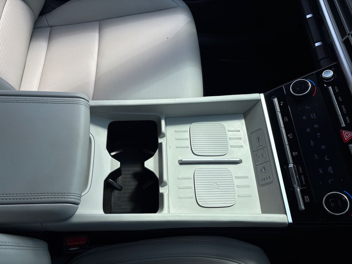 Used Hyundai Santa Fe 2025 for sale - 77125277: Photo 32