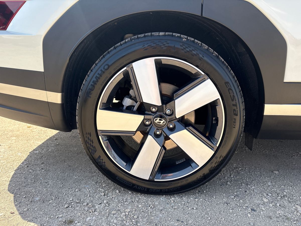 Used Hyundai Santa Fe 2025 for sale - 77125277: Photo 8