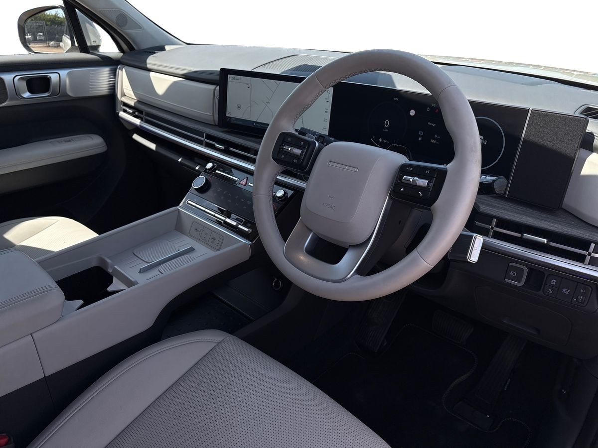 Used Hyundai Santa Fe 2025 for sale - 77125277: Photo 9