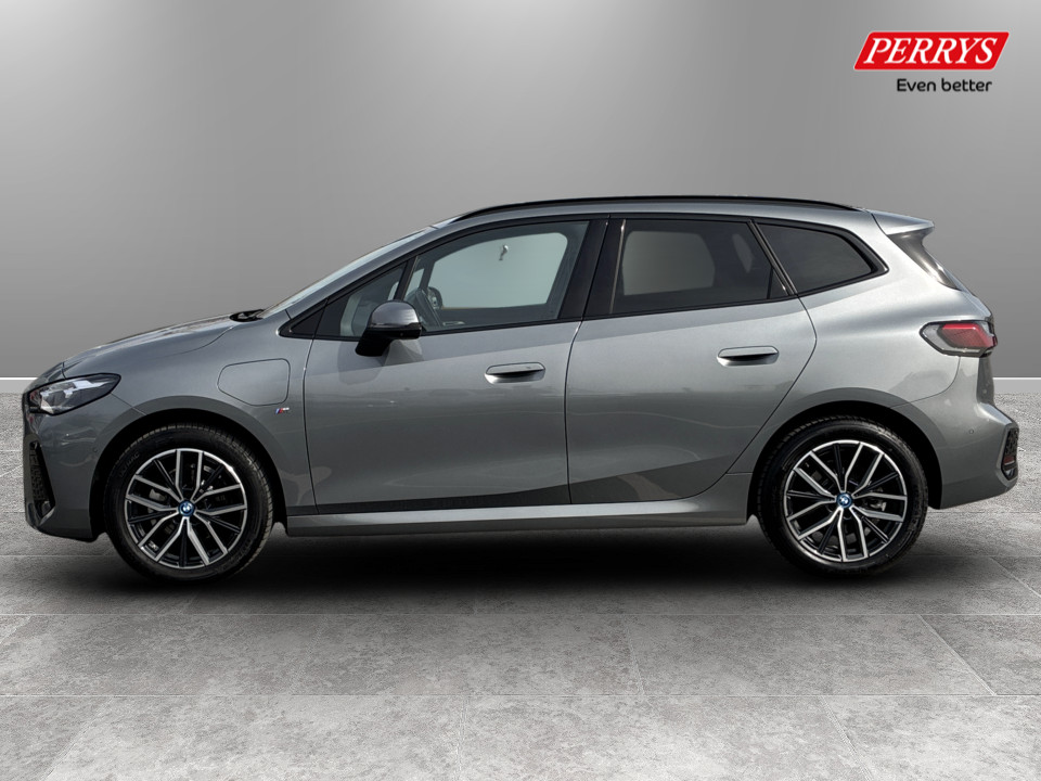 Used BMW 2 Series 2023 for sale - 77980446: Photo 4