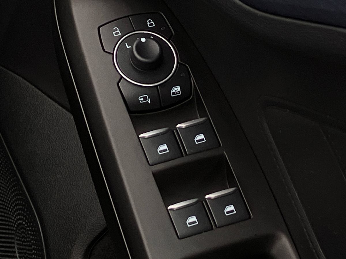 Used Ford Focus 2023 for sale - 77033758: Photo 18