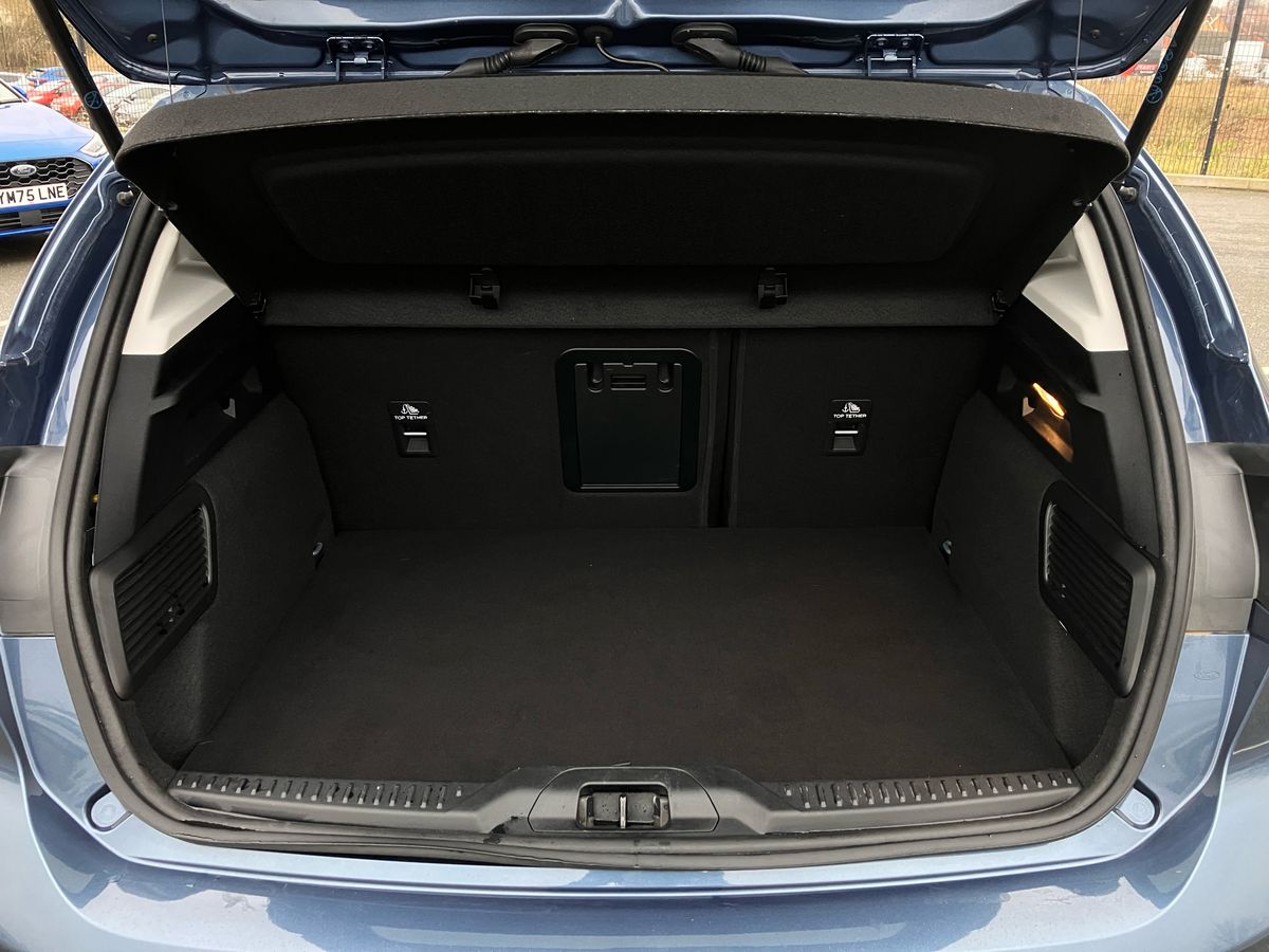 Used Ford Focus 2023 for sale - 77033758: Photo 20