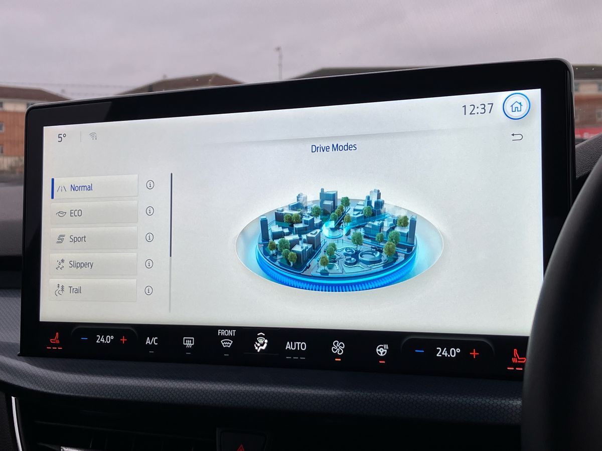 Used Ford Focus 2023 for sale - 77033758: Photo 26