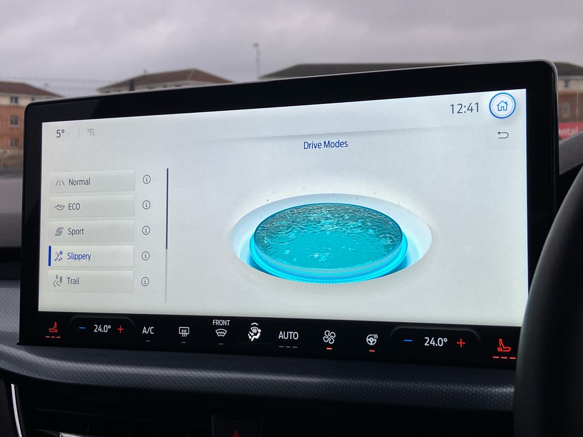 Used Ford Focus 2023 for sale - 77033758: Photo 29