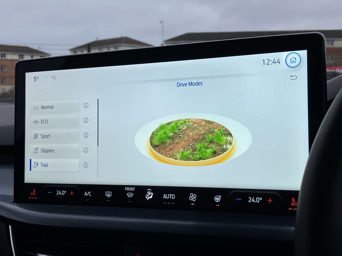 Used Ford Focus 2023 for sale - 77033758: Photo 30