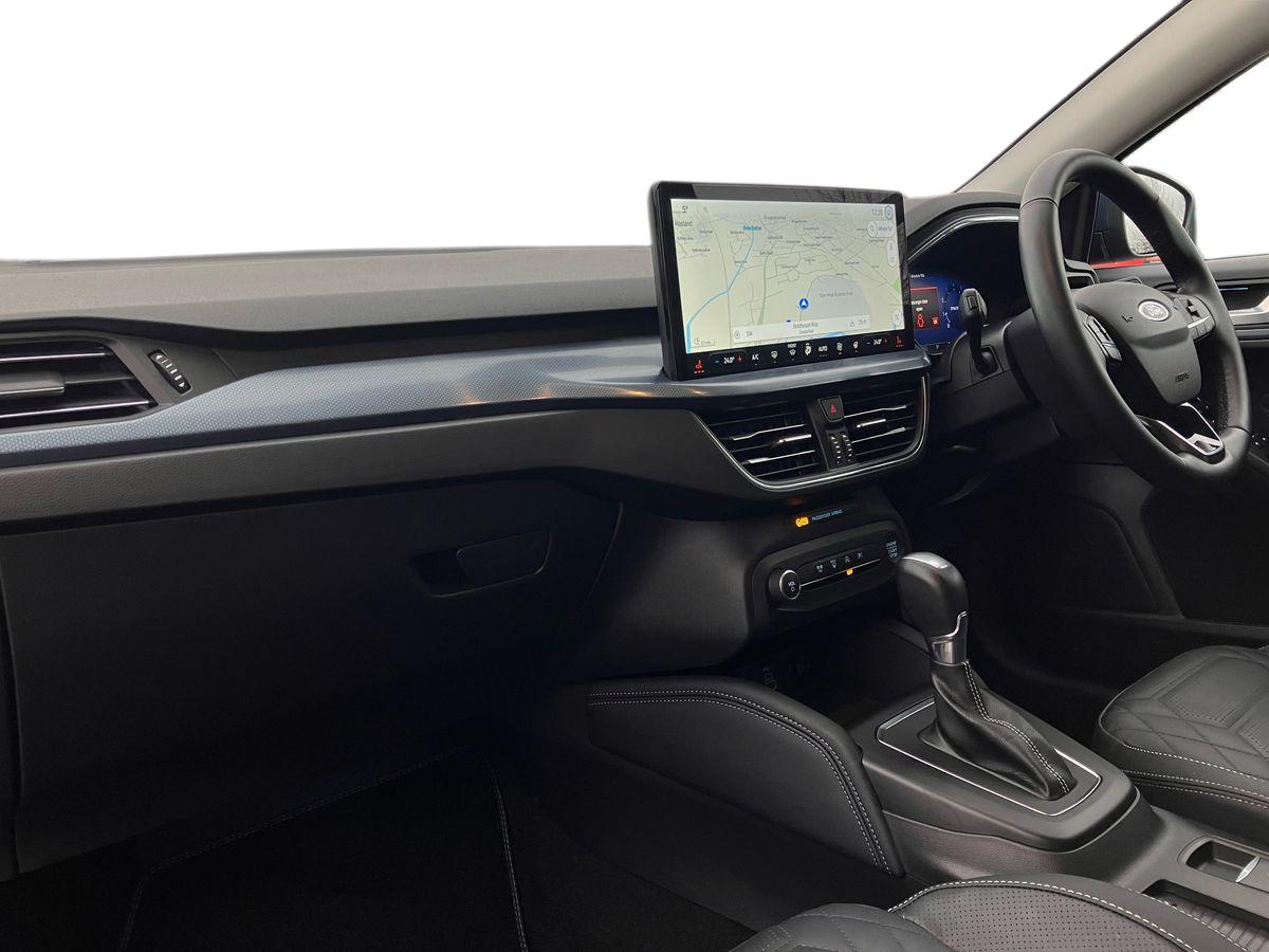 Used Ford Focus 2023 for sale - 77033758: Photo 6