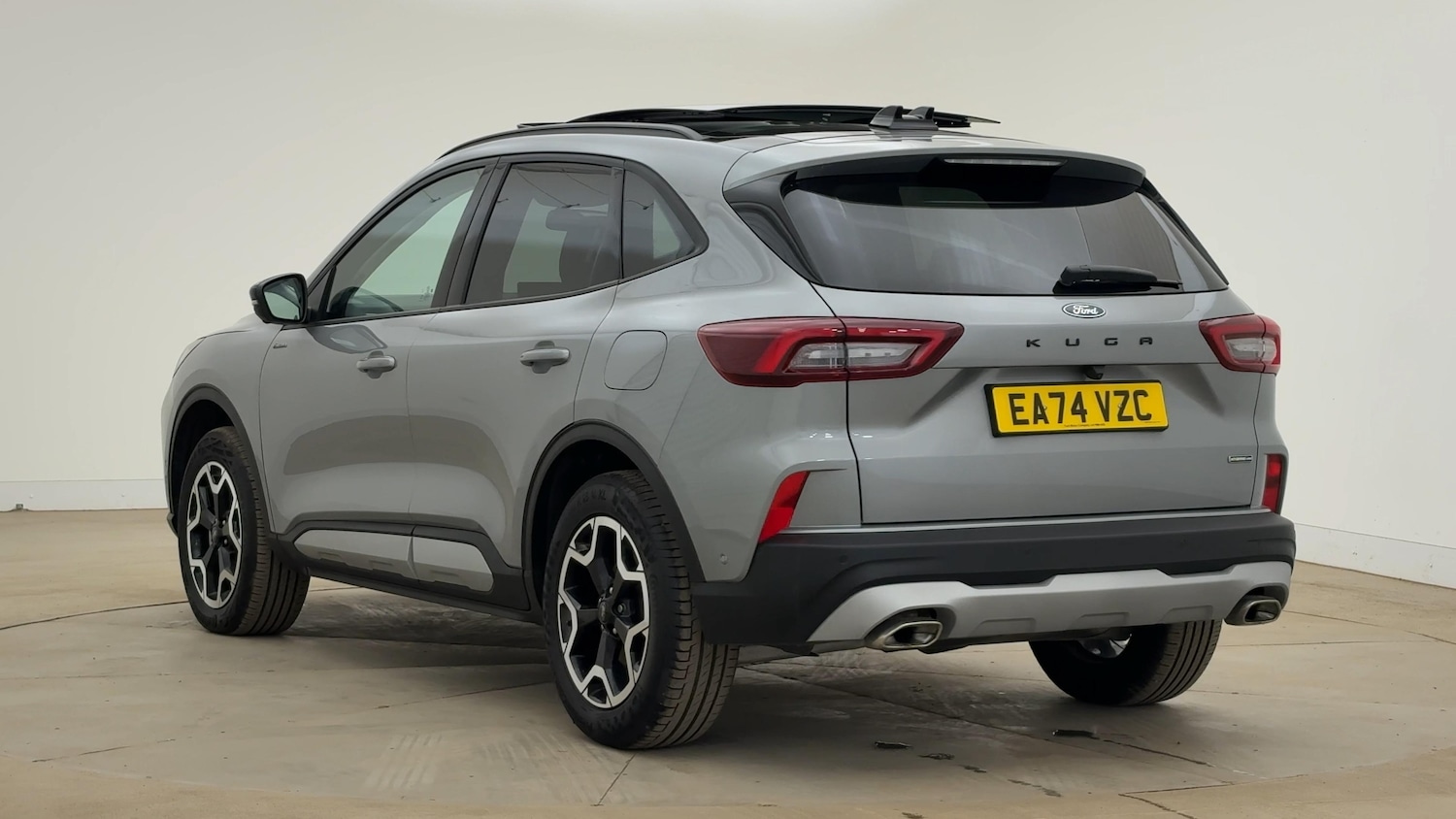 Used Ford Kuga 2024 for sale - 76462328: Photo 2