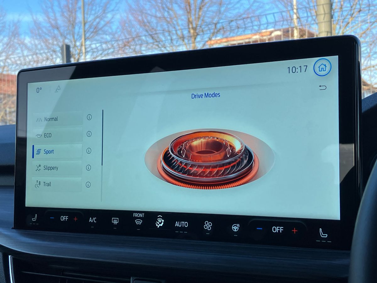 Used Ford Kuga 2024 for sale - 76462328: Photo 30