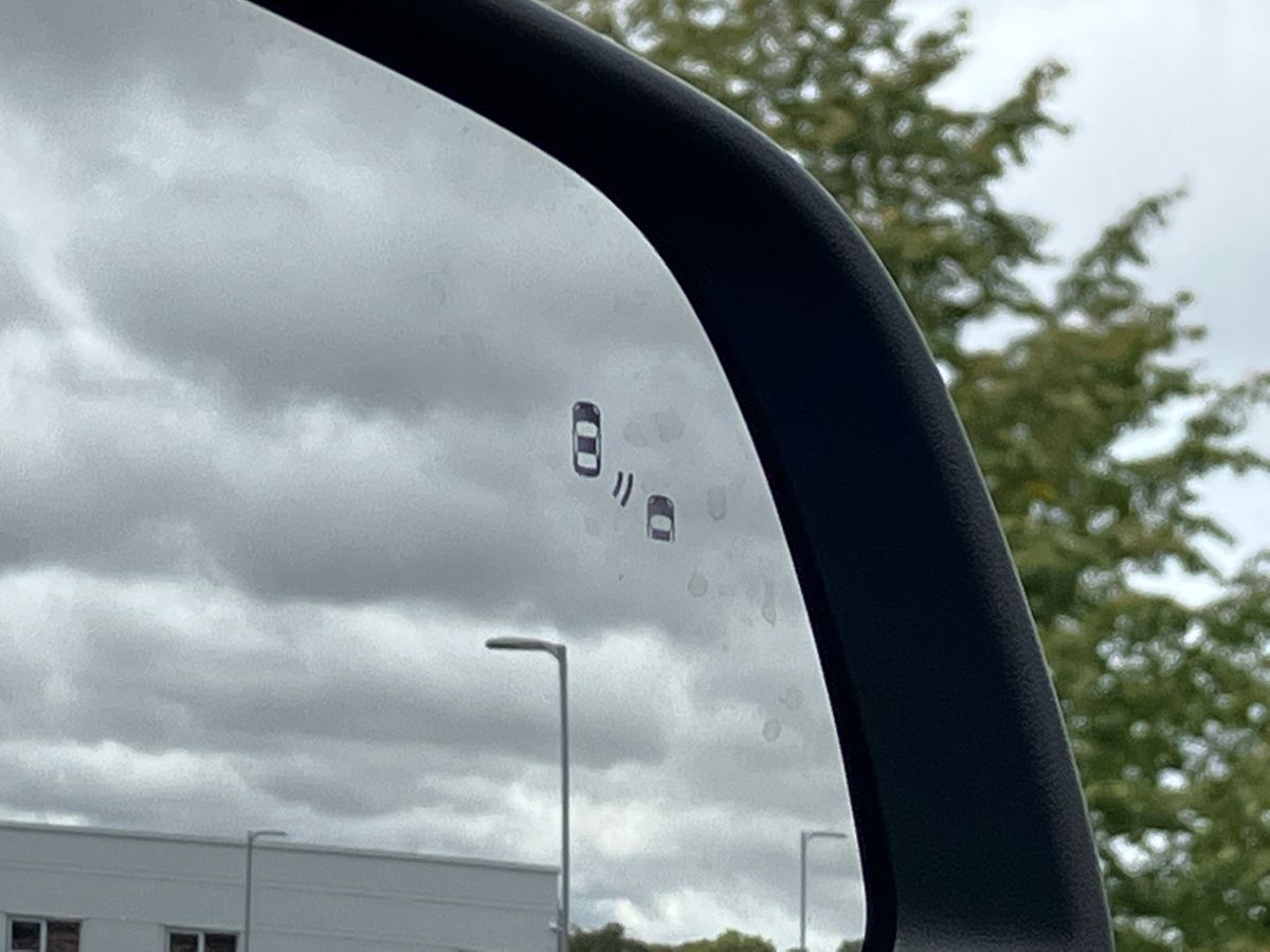 Used Ford Explorer 2025 for sale - 77180138: Photo 51