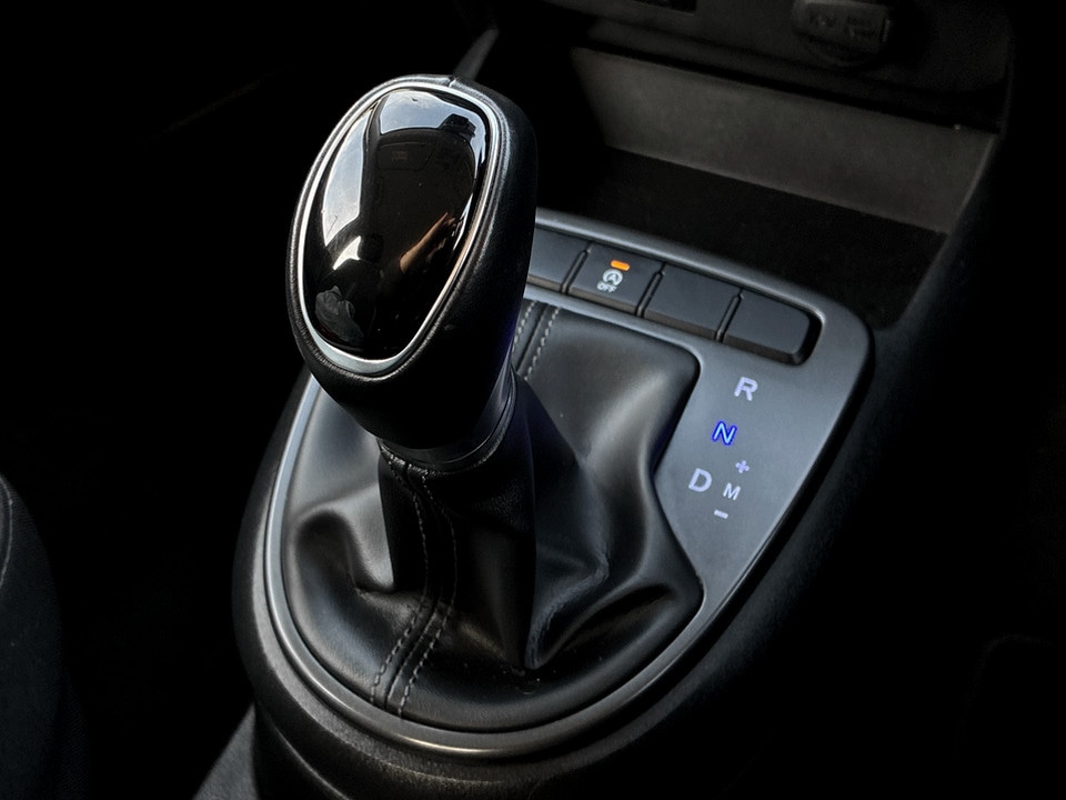 Used Hyundai i10 2023 for sale - 77666430: Photo 21