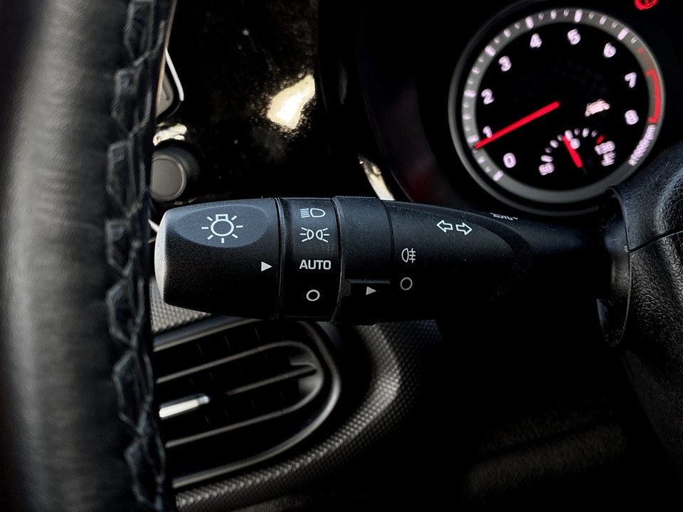 Used Hyundai i10 2023 for sale - 77666430: Photo 35