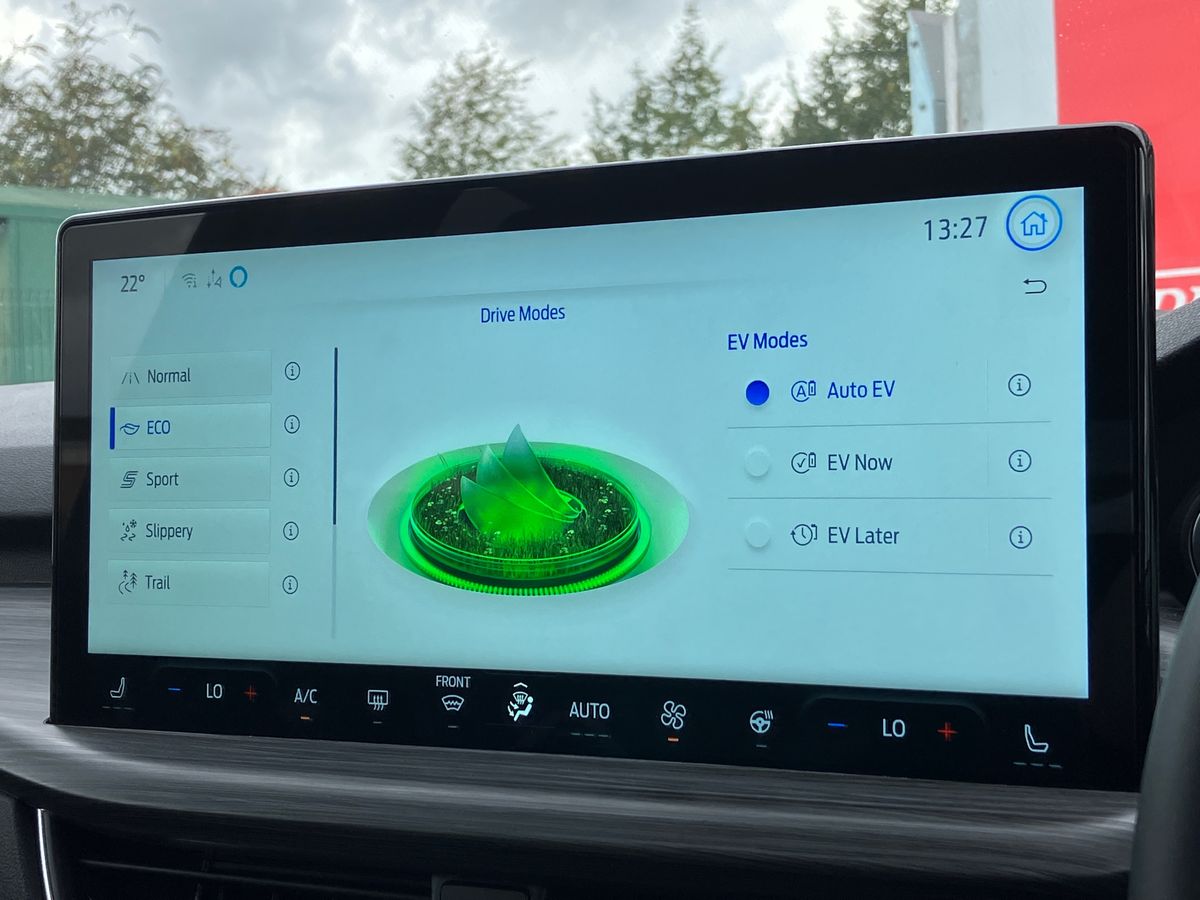 Used Ford Kuga 2025 for sale - 77168145: Photo 29