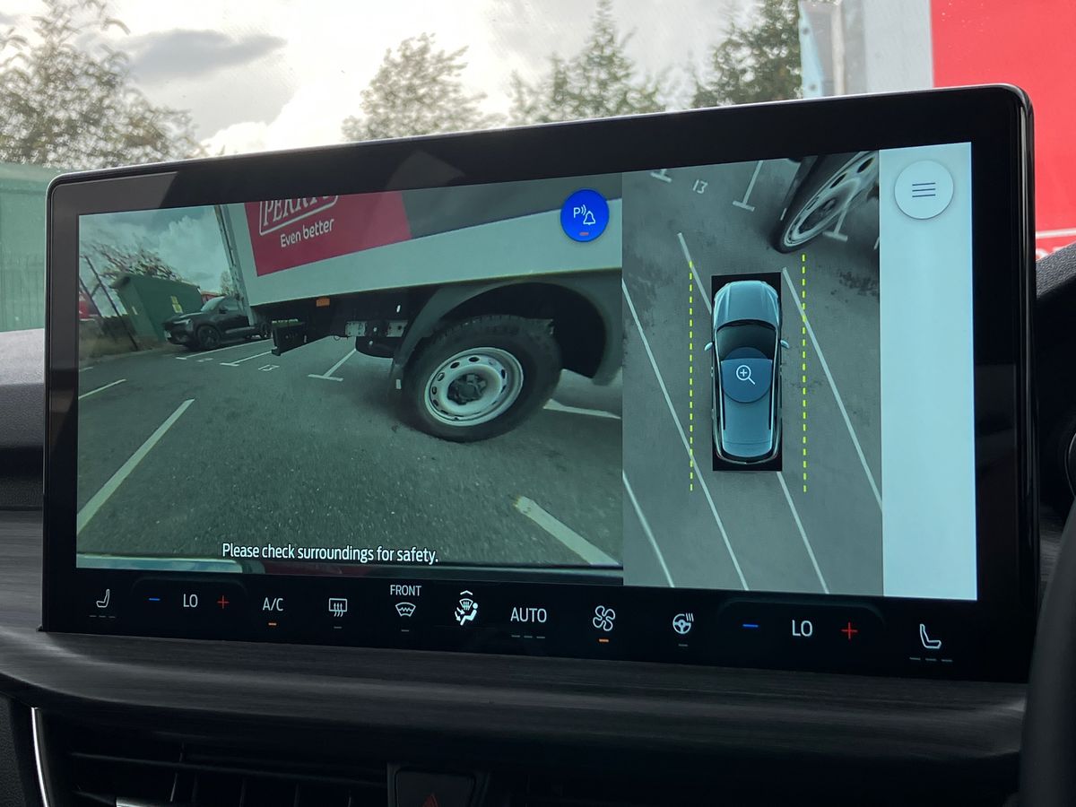 Used Ford Kuga 2025 for sale - 77168145: Photo 41