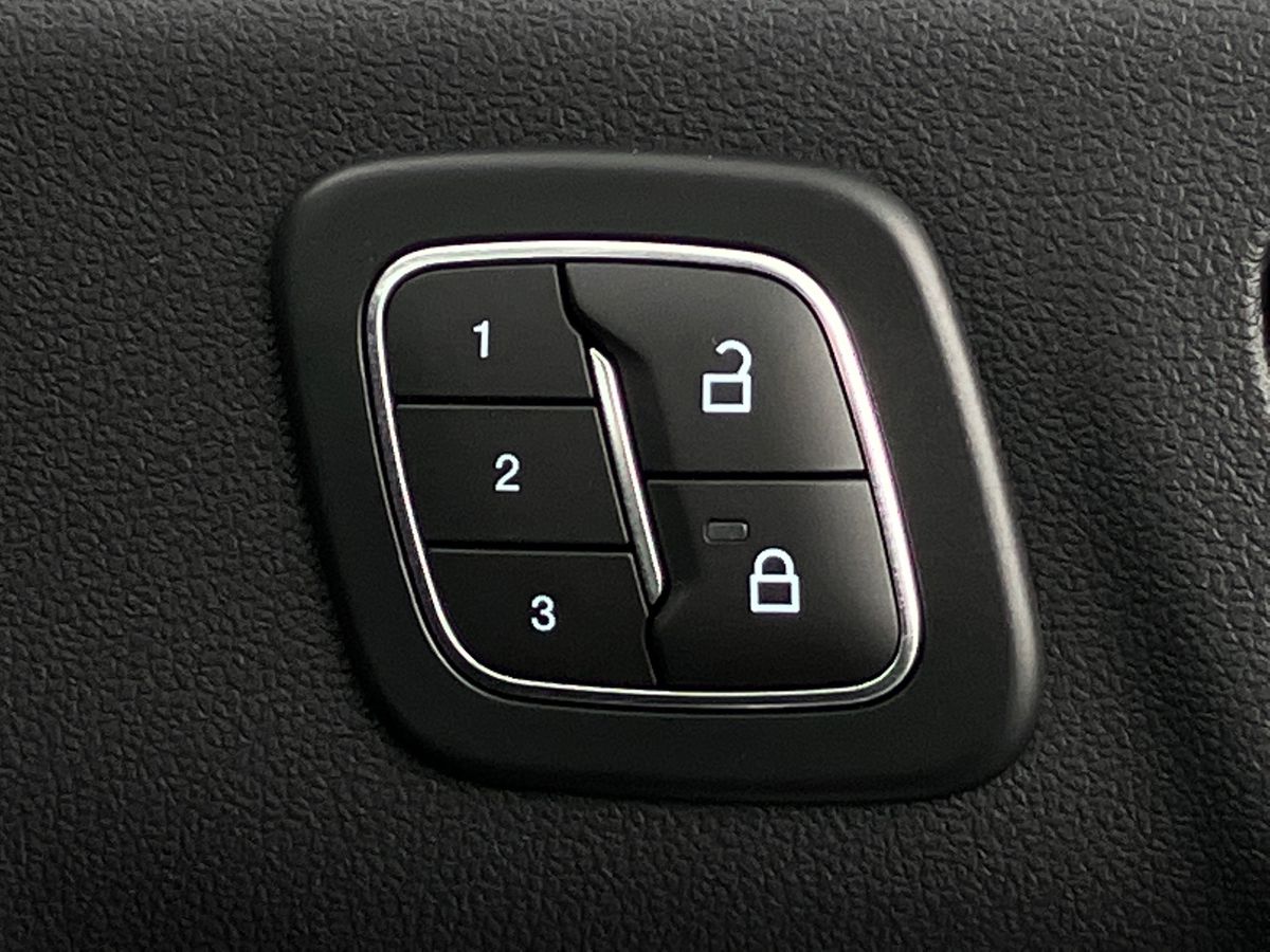 Used Ford Kuga 2025 for sale - 77168145: Photo 48