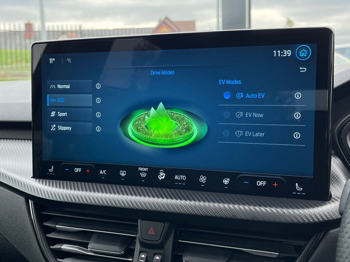 Used Ford Kuga 2024 for sale - 76518136: Photo 44