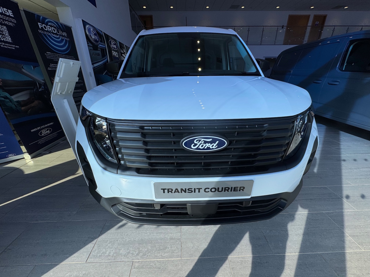 Used Ford Transit Courier 2026 for sale - 77980579: Photo 2