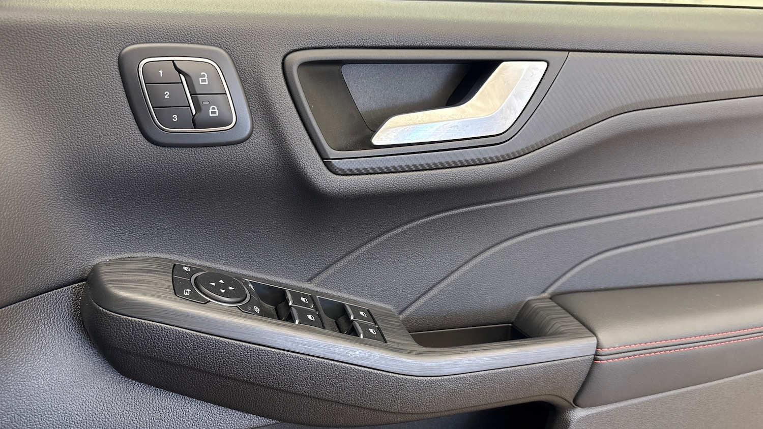 Used Ford Kuga 2024 for sale - 76735985: Photo 17