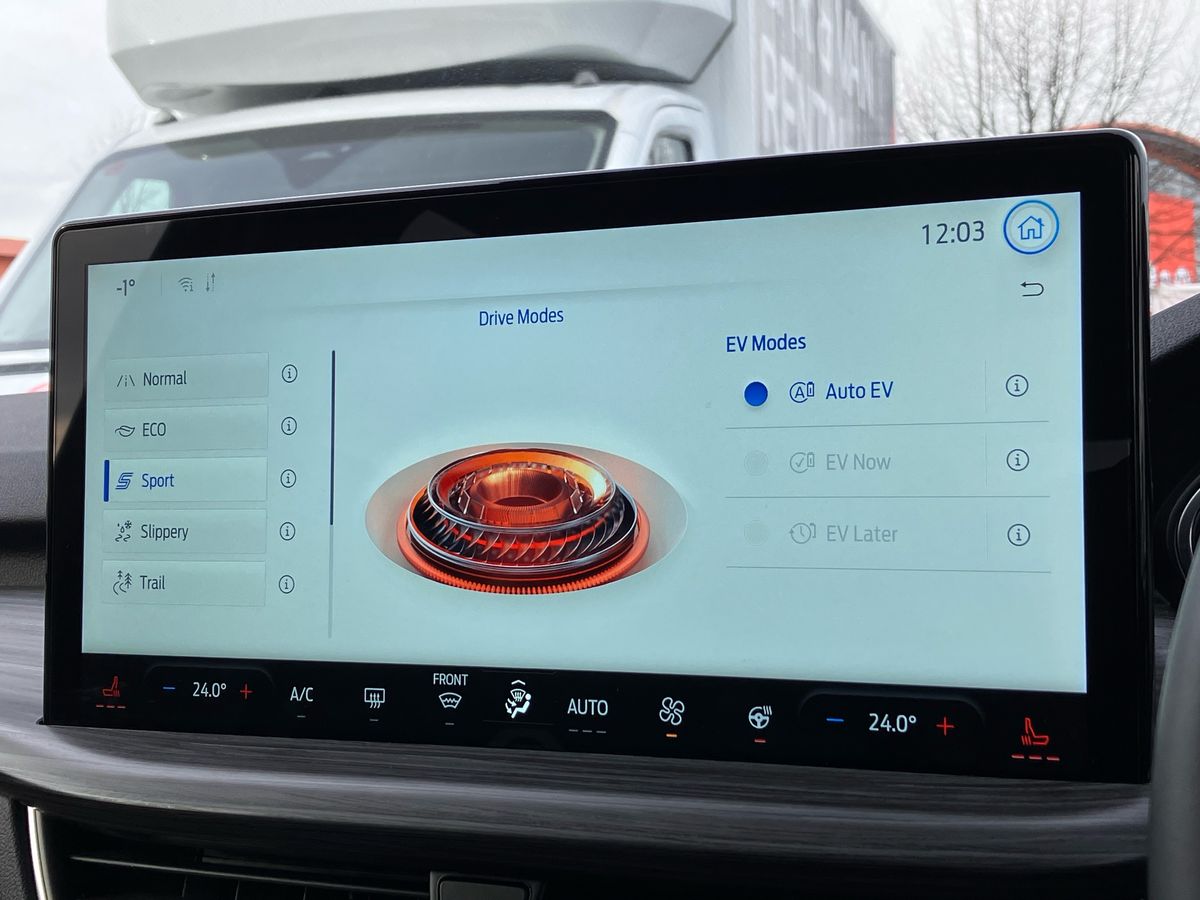 Used Ford Kuga 2025 for sale - 77180259: Photo 29