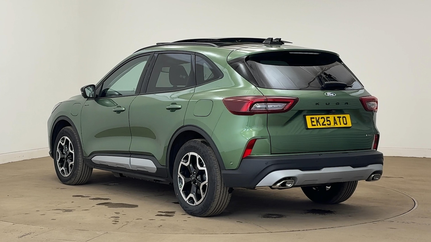 Used Ford Kuga 2025 for sale - 77148754: Photo 2