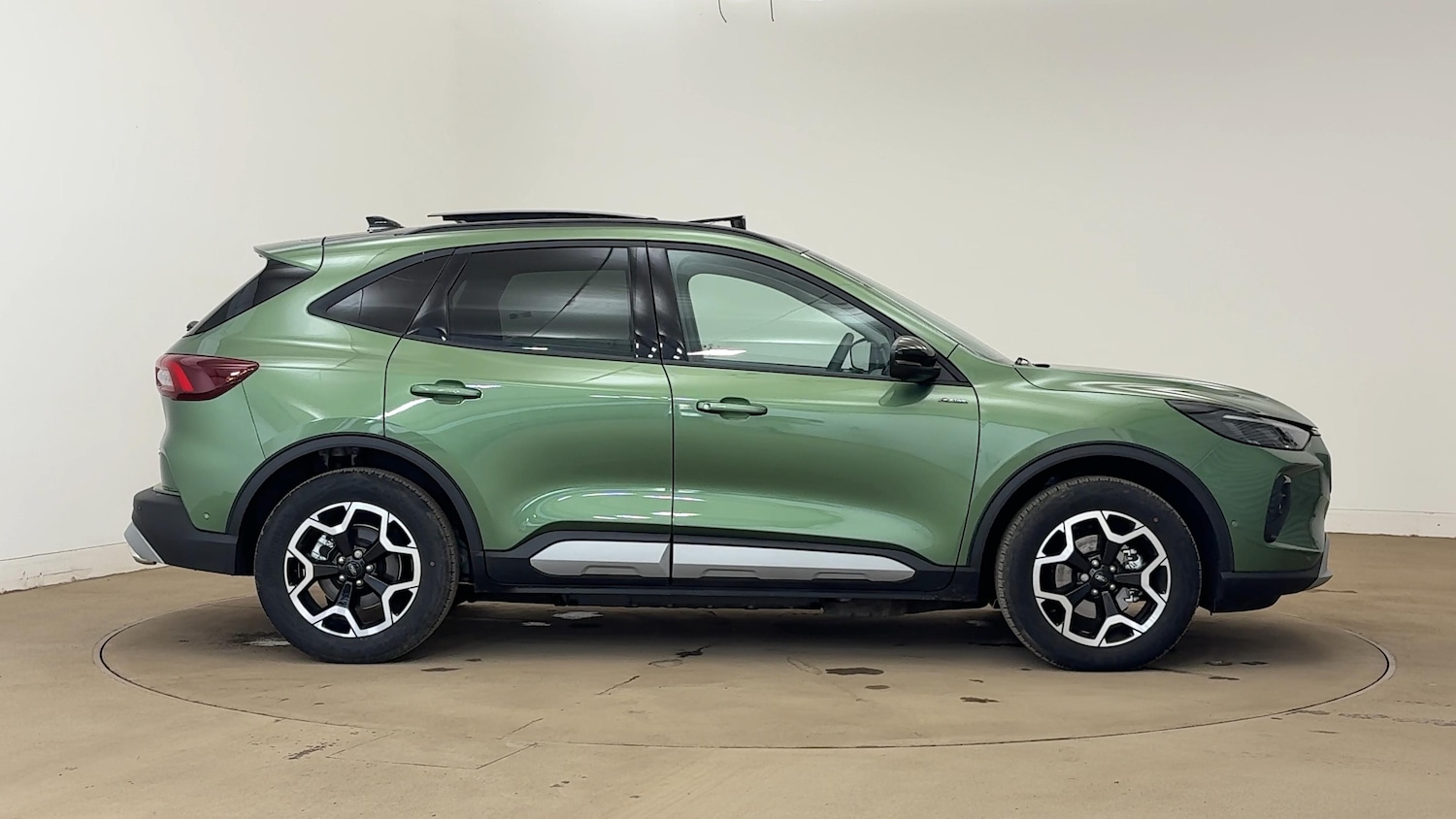 Used Ford Kuga 2025 for sale - 77148754: Photo 5