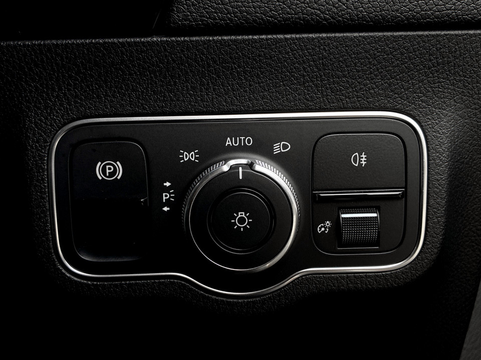 Used Mercedes-Benz GLA 2022 for sale - 77980456: Photo 33