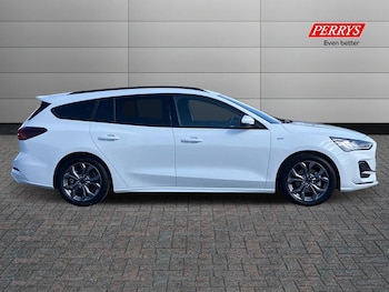 Used Ford Focus 2024 for sale - 75453115: Photo