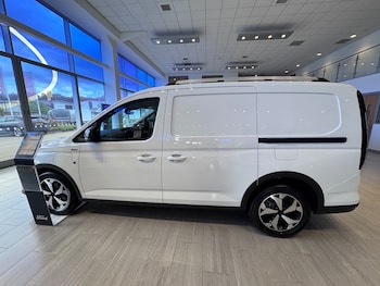 Used Ford Transit Connect 2026 for sale - 78825672: Photo