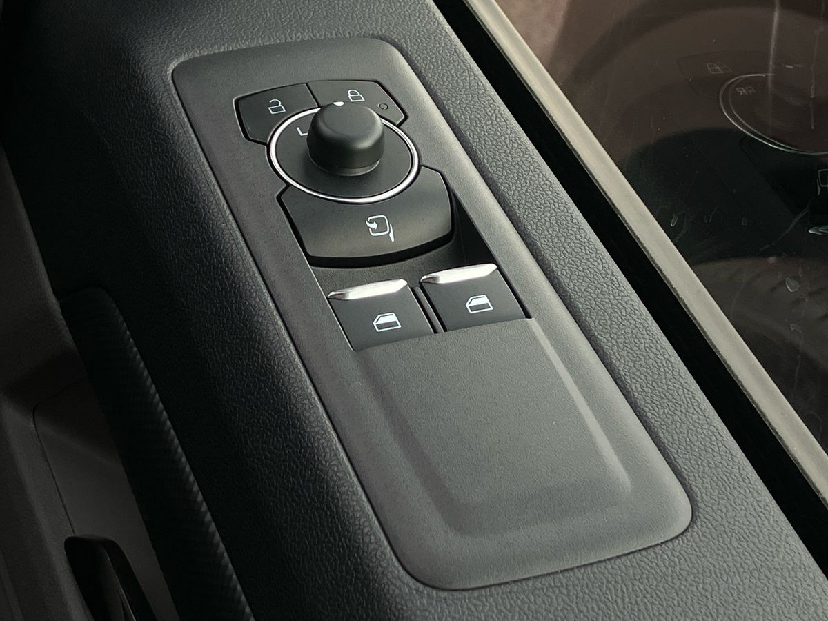 Used Ford Transit Custom 2025 for sale - 76272462: Photo 16