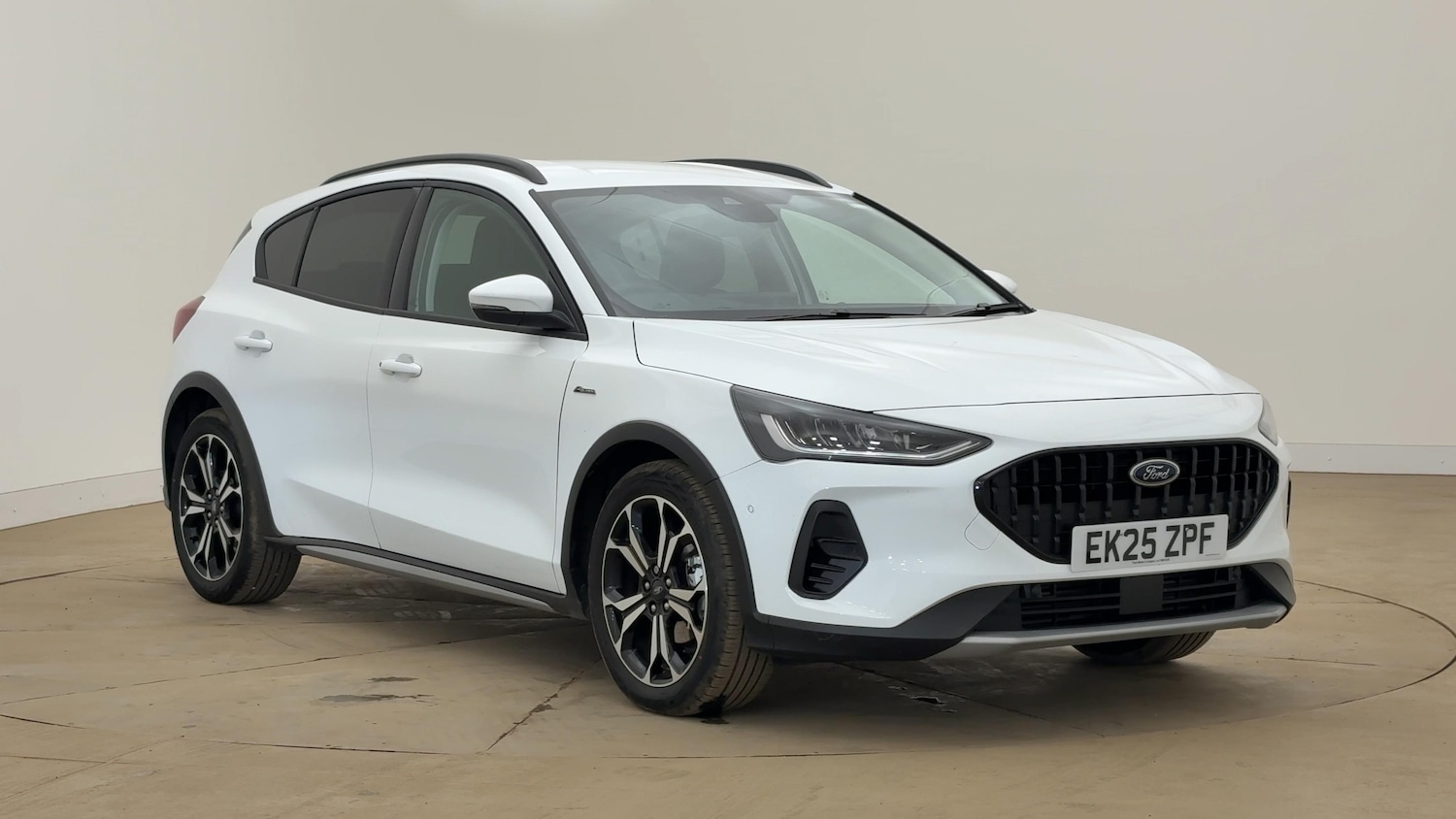 Used Ford Focus 2025 for sale - 76565880: Photo 1