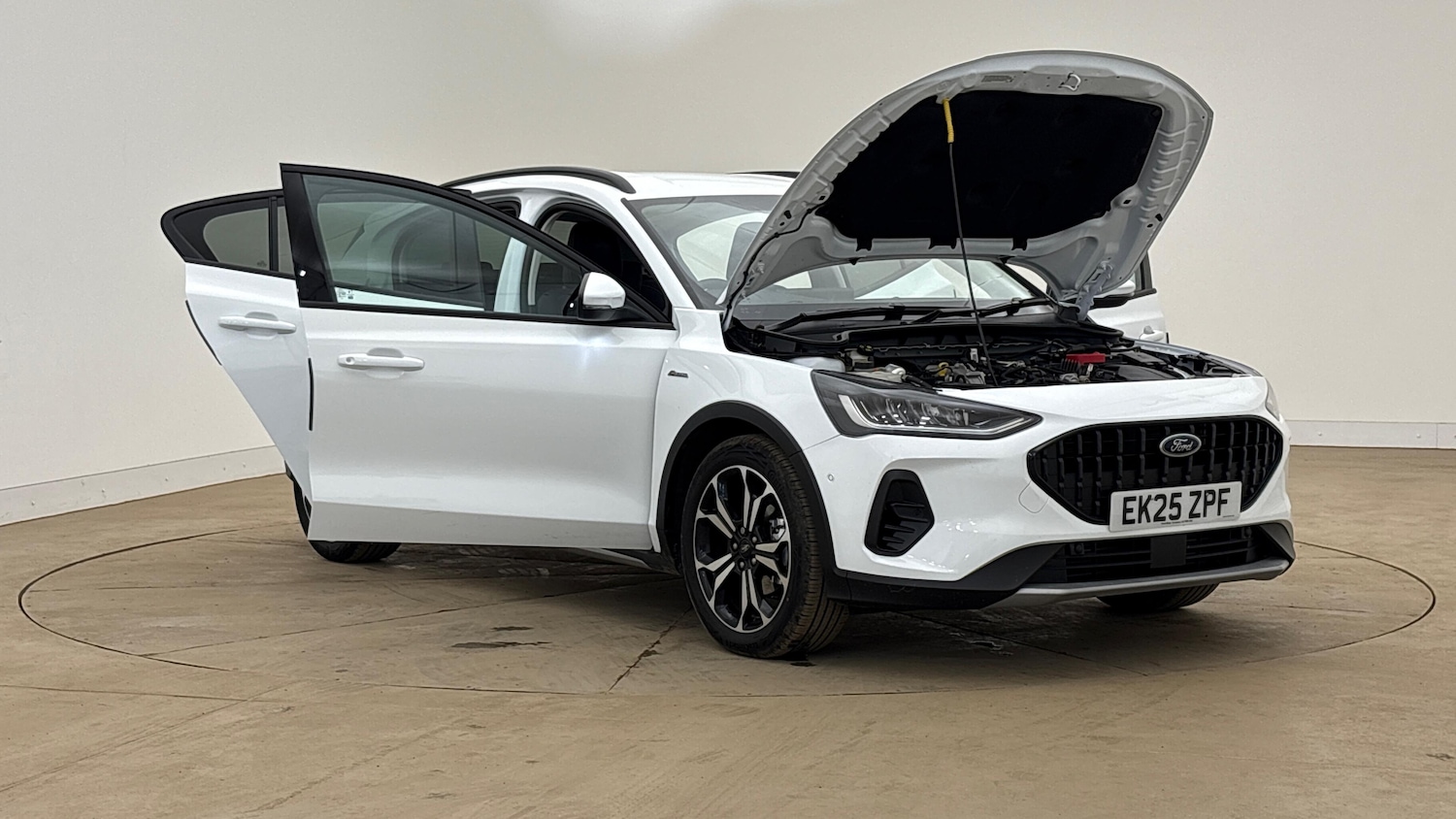 Used Ford Focus 2025 for sale - 76565880: Photo 10